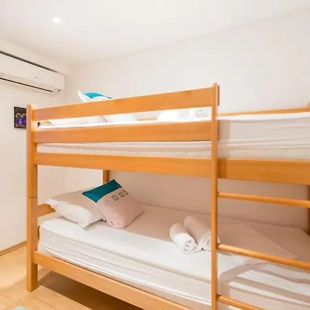 아파트 Domino I Old Town *