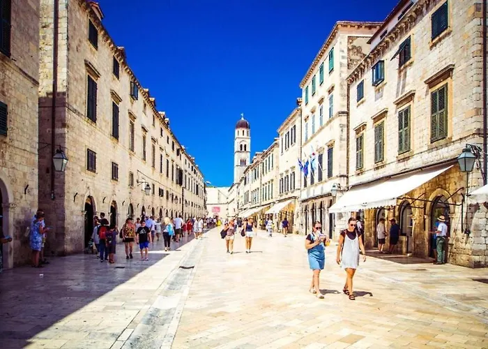 아파트 Domino I Old Town