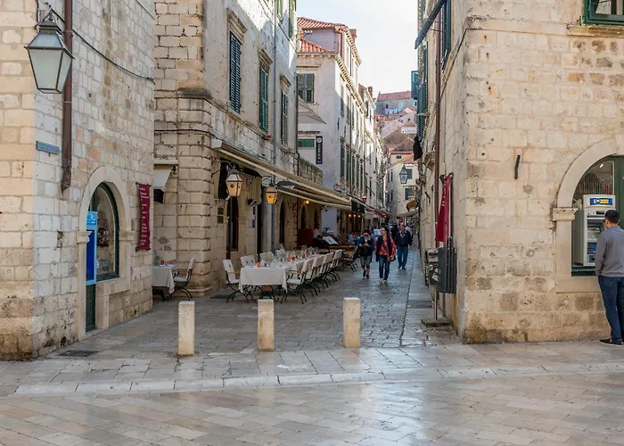 Domino I Old Town *