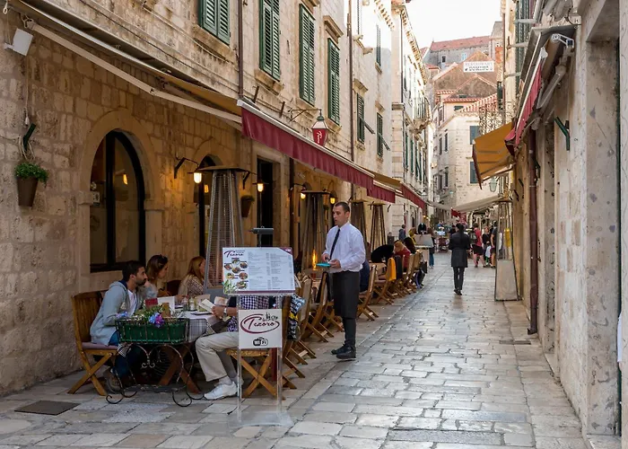 Domino I Old Town Apartamento *
